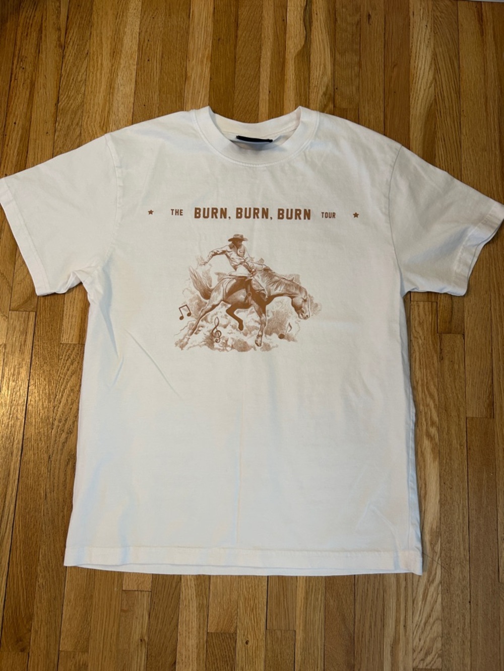 Zach Bryan t shirt. Burn, Burn, Burn Tour White Graphic Tee